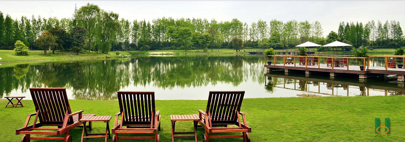 url(http://furniturebuildandrenew.com/theme/TP000163/pic/banner1.jpg)